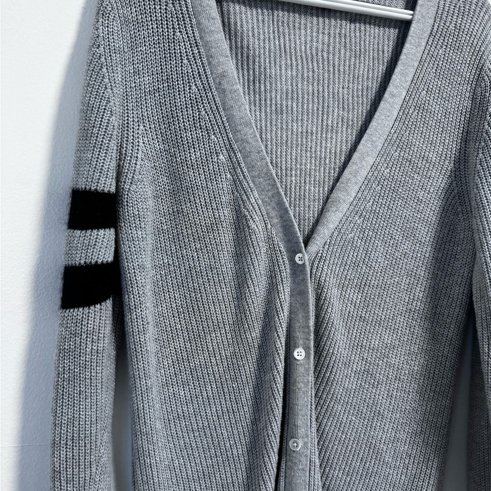 Banana Republic grey and black stripe knee length cardigan - Picture 3 of 9